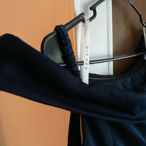 Azazie Tonya bridesmaid dress navy size A10 (I'm size 4/6 in dresses usually). - Picture 5 of 6